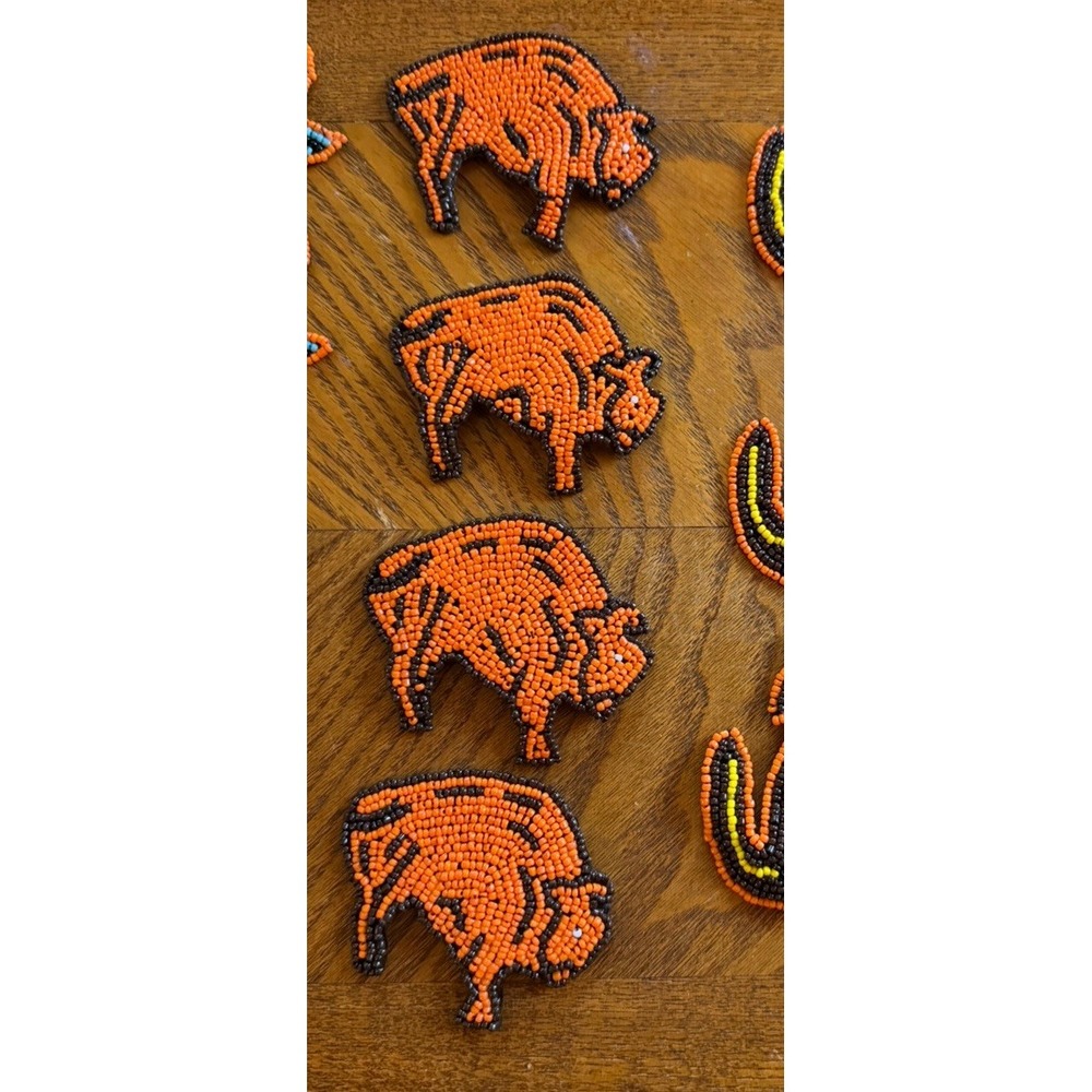 Vintage Lot Of 15 Western Gear Seed Bead Applique Steer Buffalo Coyote Arrowhead